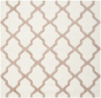 Safavieh Cambridge Cam121P Ivory / Beige Geometric Area Rug