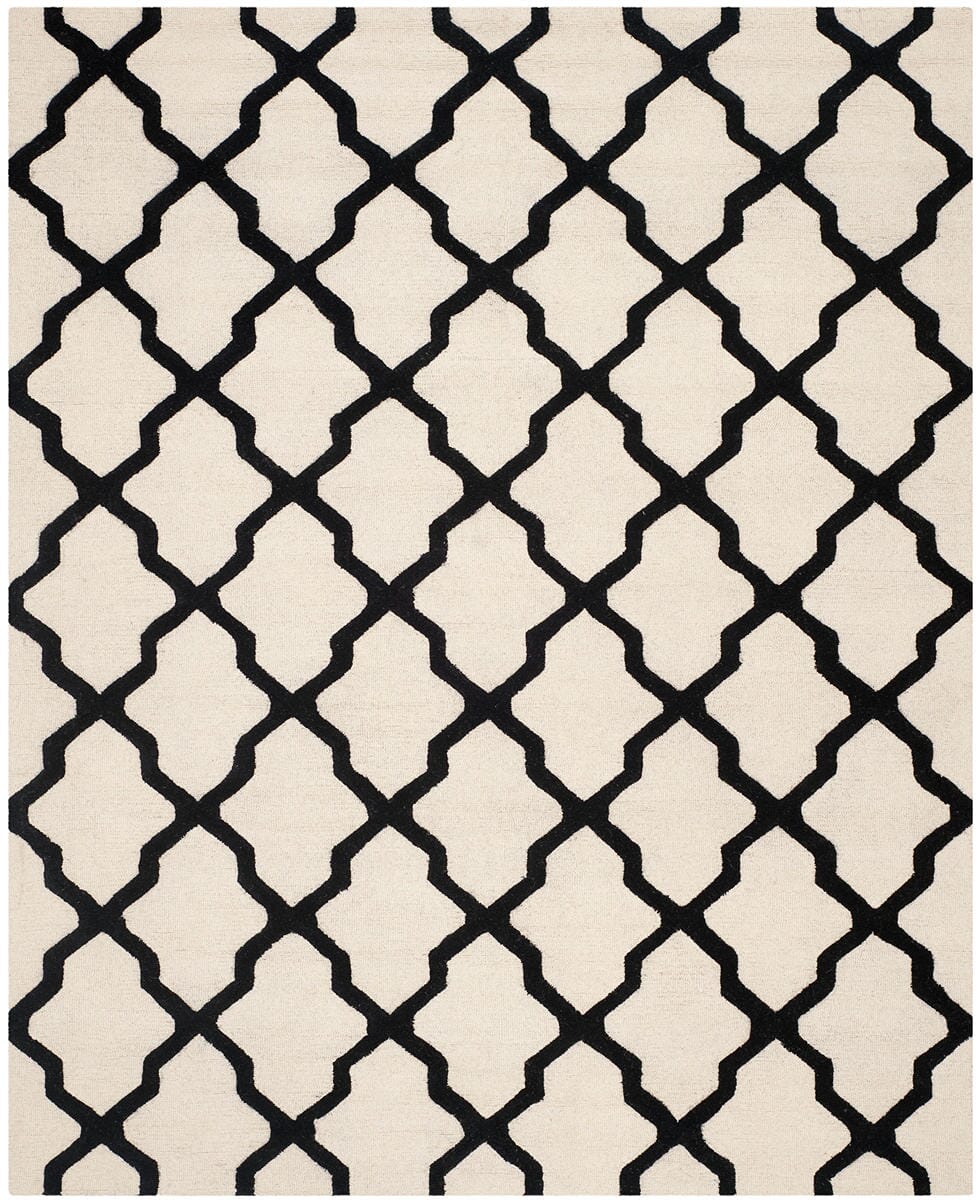 Safavieh Cambridge Cam121W Ivory / Black Geometric Area Rug