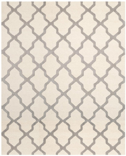 Safavieh Cambridge Cam121Y Ivory / Silver Geometric Area Rug