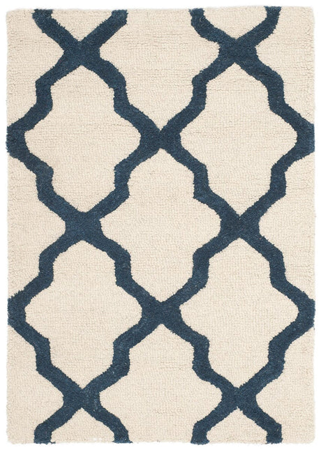 Safavieh Cambridge Cam121Z Ivory / Navy Rugs.