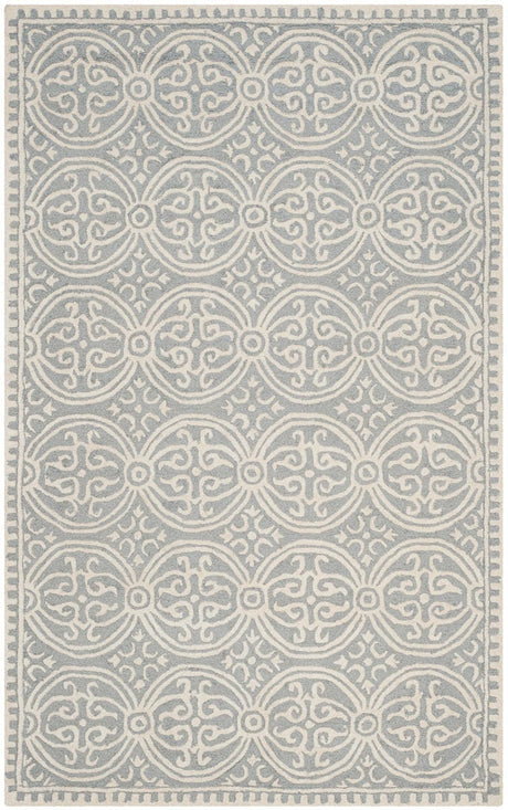 Safavieh Cambridge Cam123D Silver / Ivory Rugs.