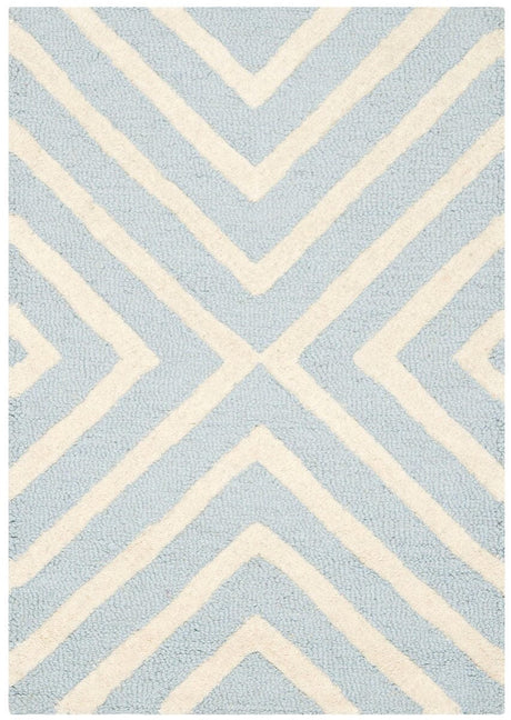 Safavieh Cambridge Cam129A Light Blue / Ivory Rugs.