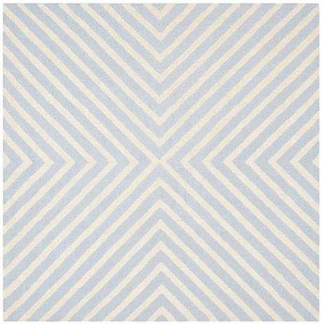 Safavieh Cambridge Cam129A Light Blue / Ivory Rugs.