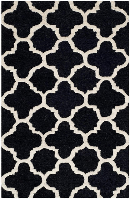 Safavieh Cambridge Cam130E Black / Ivory Geometric Area Rug