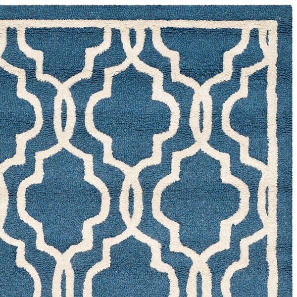 Safavieh Cambridge Cam131G Navy / Ivory Geometric Area Rug