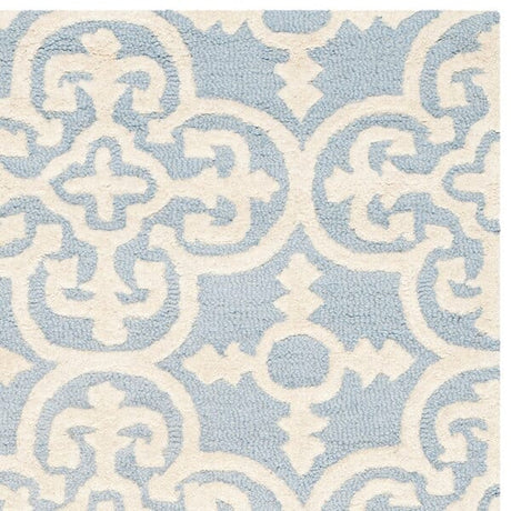 Safavieh Cambridge Cam133A Light Blue / Ivory Rugs.