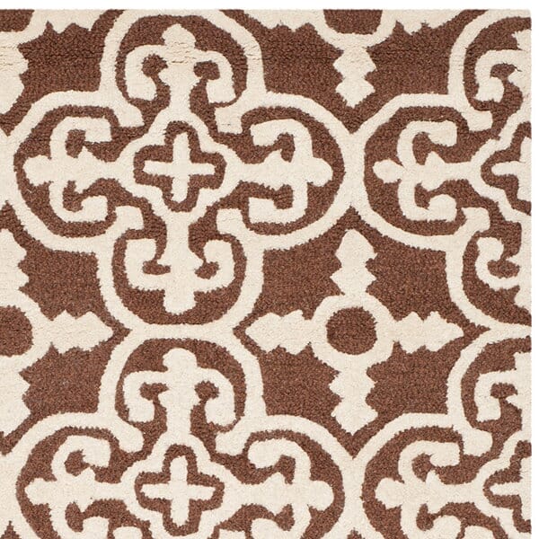 Safavieh Cambridge Cam133H Dark Brown / Ivory Damask Area Rug