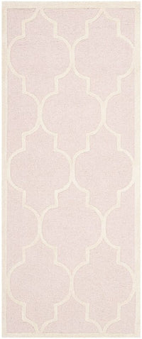 Safavieh Cambridge Cam134M Light Pink / Ivory Geometric Area Rug