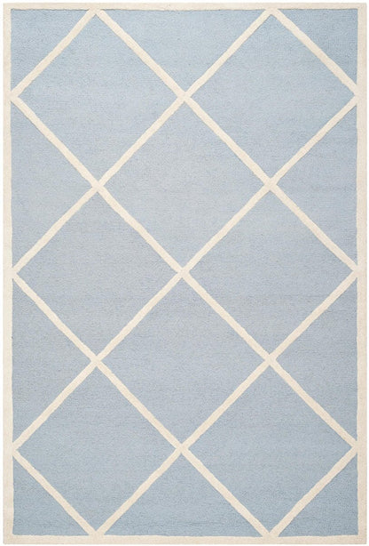 Safavieh Cambridge Cam136A Light Blue / Ivory Geometric Area Rug