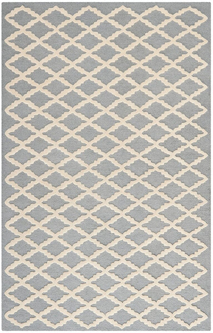 Safavieh Cambridge Cam137D Silver / Ivory Geometric Area Rug