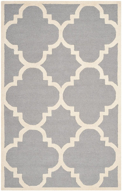 Safavieh Cambridge Cam140D Silver / Ivory Geometric Area Rug