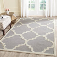 Safavieh Cambridge Cam140D Silver / Ivory Geometric Area Rug