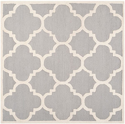 Safavieh Cambridge Cam140D Silver / Ivory Geometric Area Rug