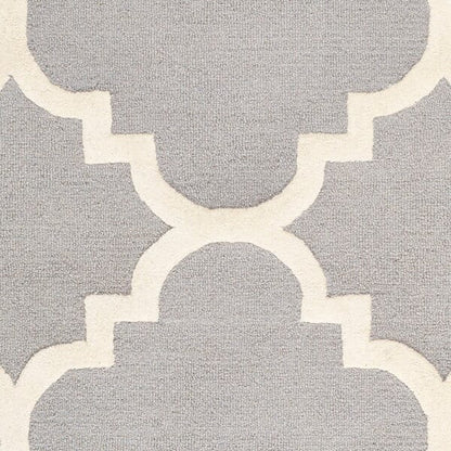 Safavieh Cambridge Cam140D Silver / Ivory Geometric Area Rug