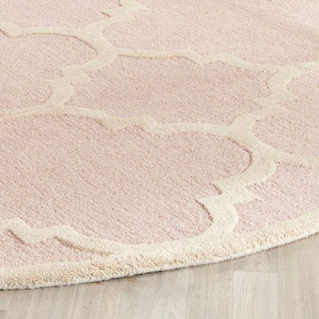 Safavieh Cambridge Cam140M Light Pink / Ivory Rugs.