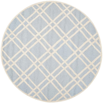 Safavieh Cambridge Cam142A Light Blue / Ivory Geometric Area Rug