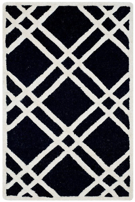 Safavieh Cambridge Cam142E Black / Ivory Rugs.