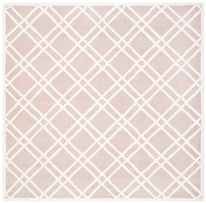 Safavieh Cambridge Cam142J Beige / Ivory Geometric Area Rug