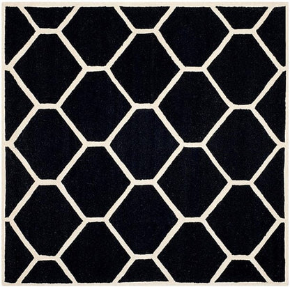 Safavieh Cambridge Cam144E Black / Ivory Geometric Area Rug