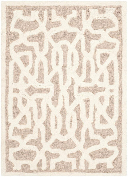 Safavieh Cambridge Cam570J Beige / Ivory Geometric Area Rug