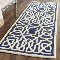 Safavieh Cambridge Cam570M Navy / Ivory Geometric Area Rug