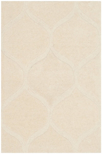 Safavieh Cambridge Cam730P Ivory / Ivory Geometric Area Rug