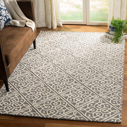 Safavieh Cambridge Cam731D Dark Grey / Ivory Geometric Area Rug