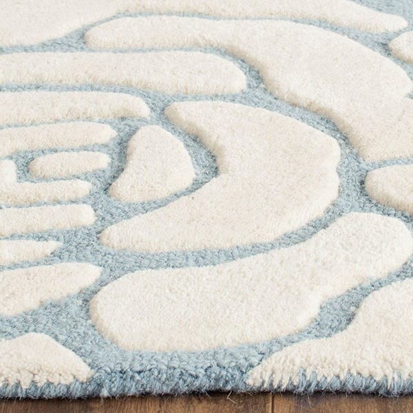 Safavieh Cambridge Cam782B Blue / Ivory Floral / Country Area Rug