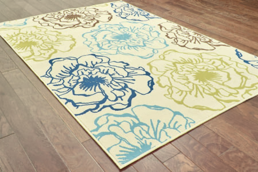 Oriental Weavers Sphinx Caspian 3065Y Ivory / Green Floral / Country Area Rug