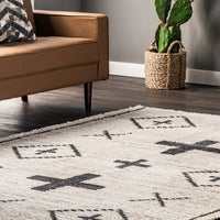 Nuloom Layla Tribal Nla1882A Beige Area Rug