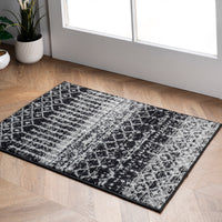 Nuloom Moroccan Blythe Nmo3123A Black Area Rug