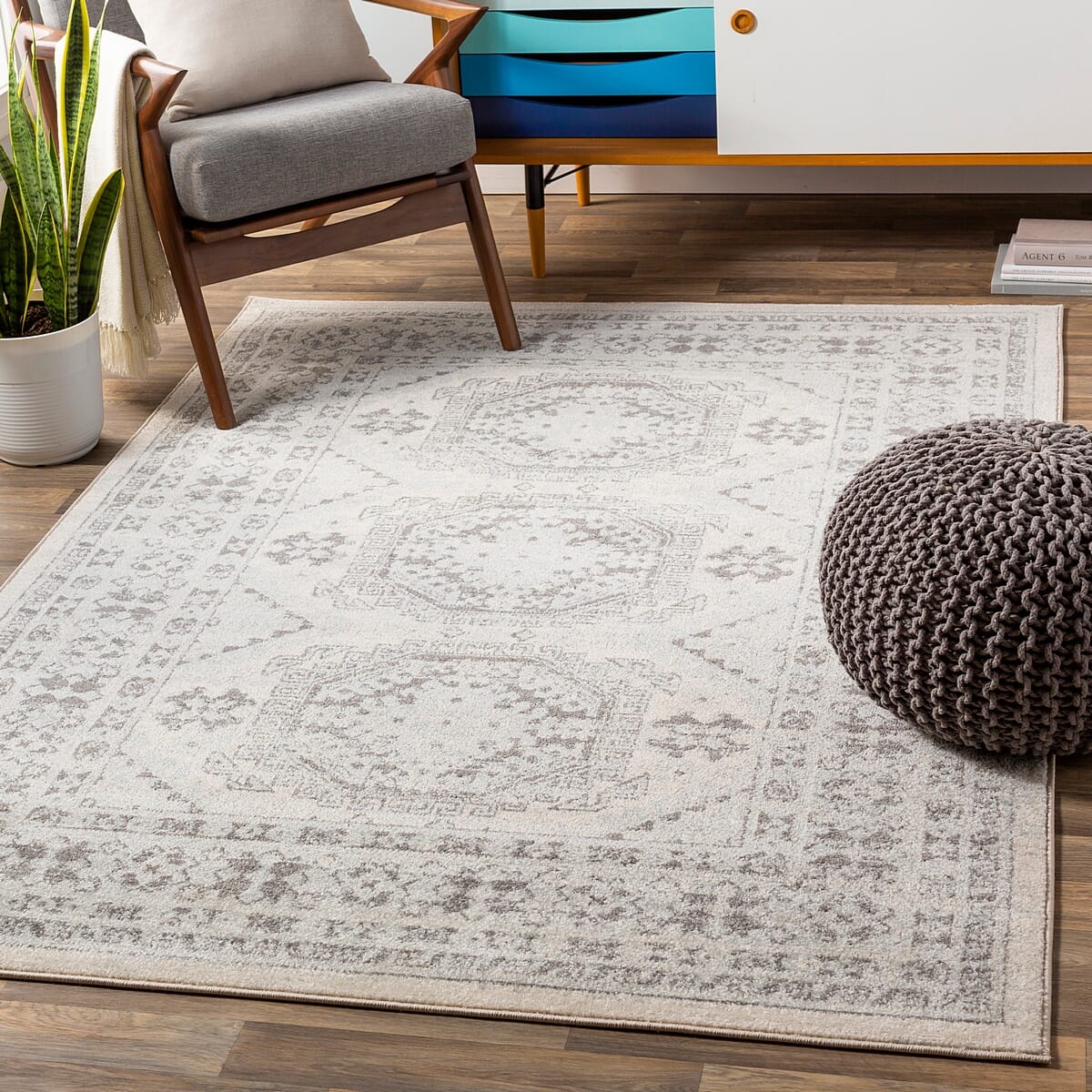 Surya Chester Che-2309 Light Gray, Medium Gray, Khaki Rugs.
