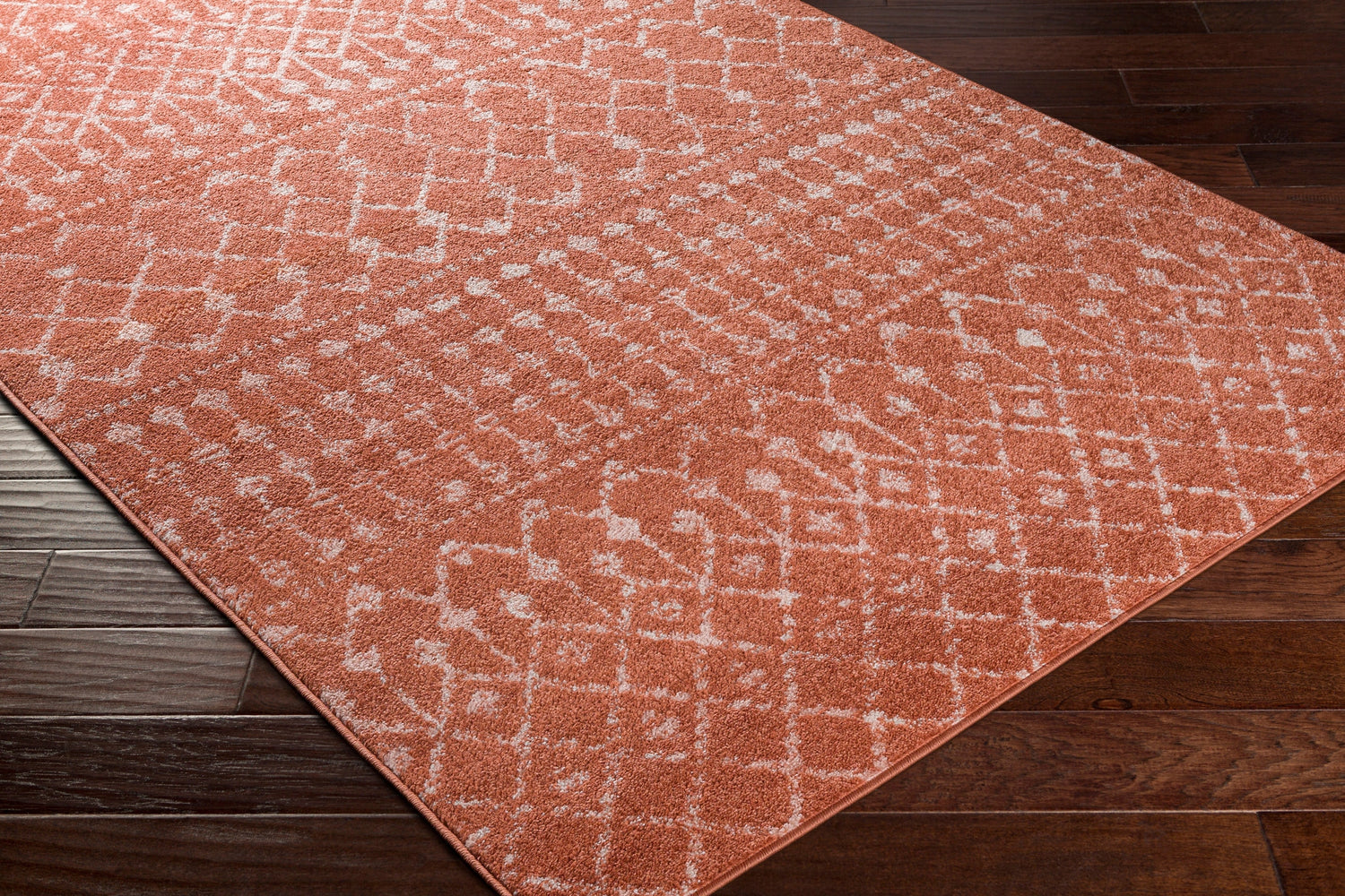 Surya Chester Che-2375 Brick Red, Dusty Coral Rug.