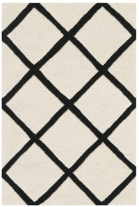 Safavieh Chatham Cht720A Ivory / Black Geometric Area Rug