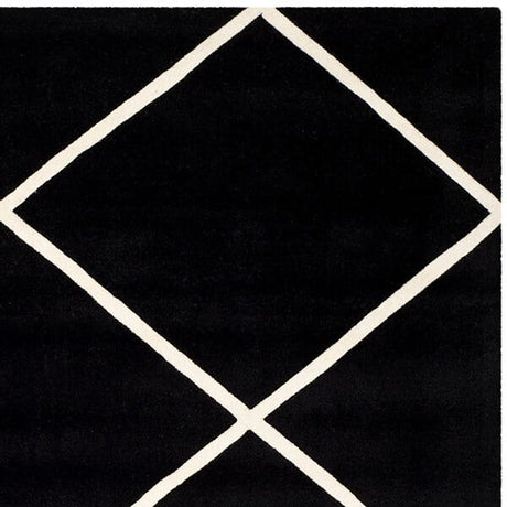 Safavieh Chatham Cht720K Black / Ivory Rugs.