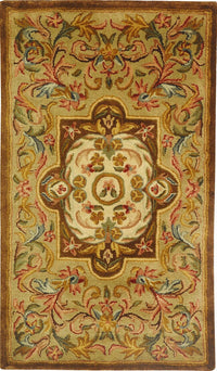 Safavieh Classic cl220a Beige / Olive Area Rug