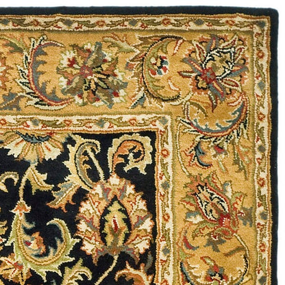 Safavieh Classic Cl758B Black / Gold Area Rug