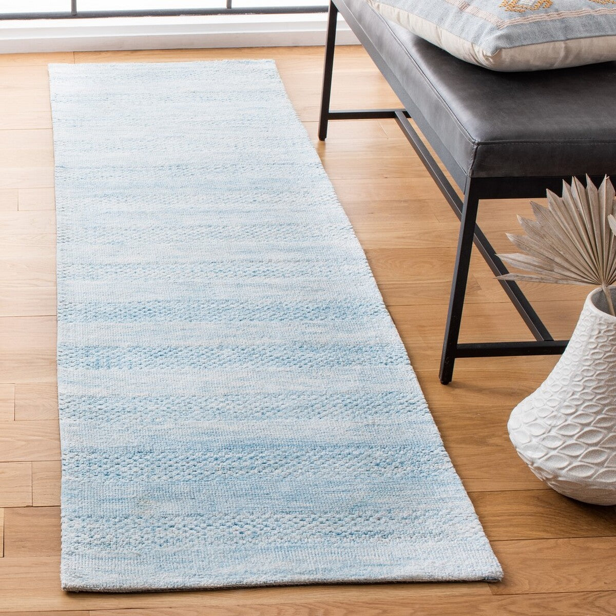 Safavieh Classic Vintage Clv952M Light Blue Area Rug