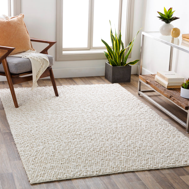 Surya Como Coo-2302 Ivory Rugs.