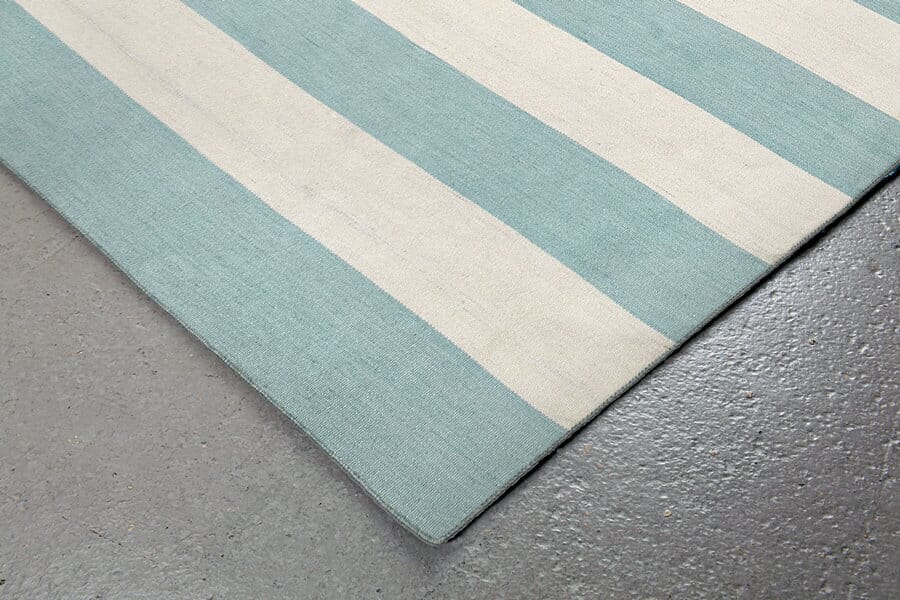 Liora Manne Sorrento Rugby Stripe 6302/93 Blue, Ivory Striped Area Rug