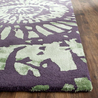 Safavieh Capri Cpr411C Lavander / Sage Geometric Area Rug