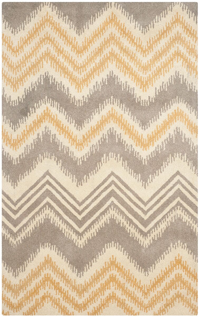 Safavieh Capri Cpr445B Grey / Gold Chevron Area Rug