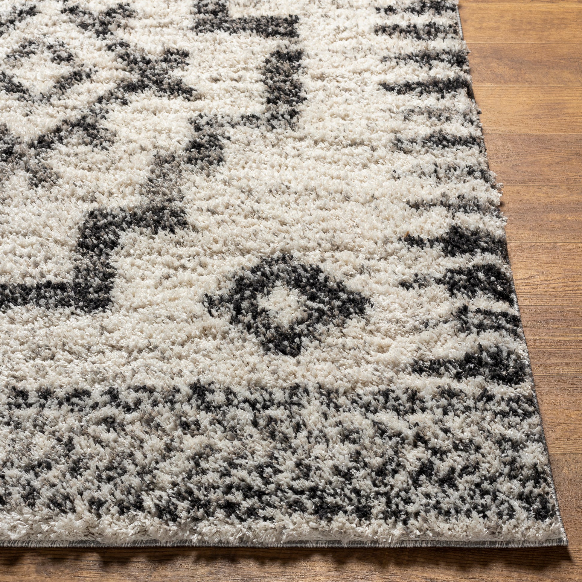 Surya Capella Shag Cps-2302 Beige Area Rug