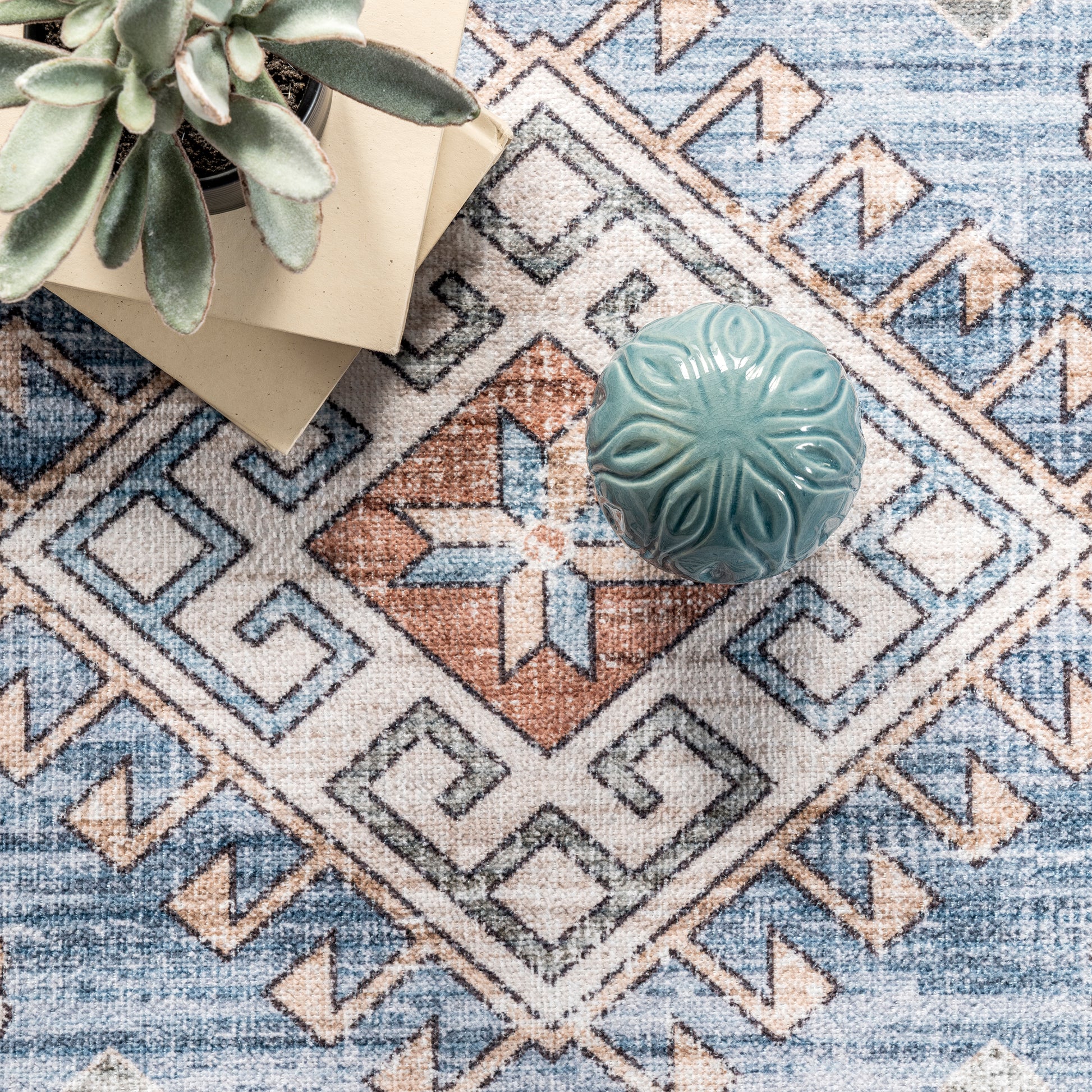 AreaRugs.com Wavaj Nwa1068B Multi Area Rug