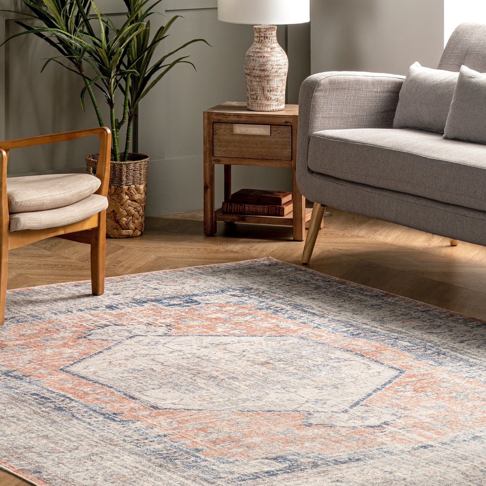 AreaRugs.com Wavaj Nwa1057B Peach Area Rug