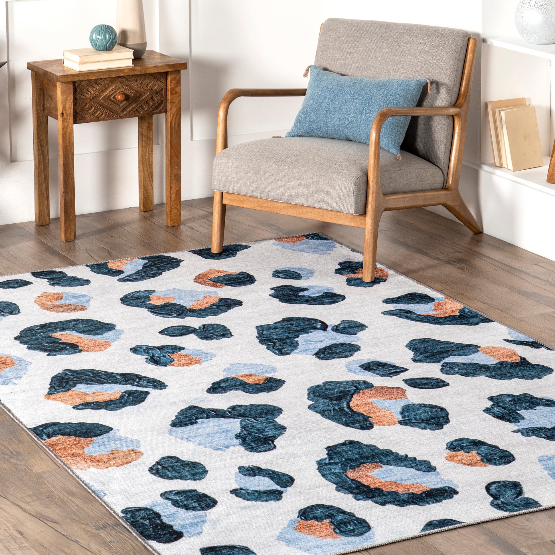 AreaRugs.com Wavaj Nwa1241A Blue Area Rug