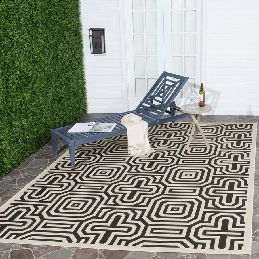 Safavieh Courtyard Cy2962-3901 Sand / Black Geometric Area Rug