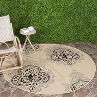 Safavieh Courtyard Cy7926-16A22 Creme / Black Damask Area Rug