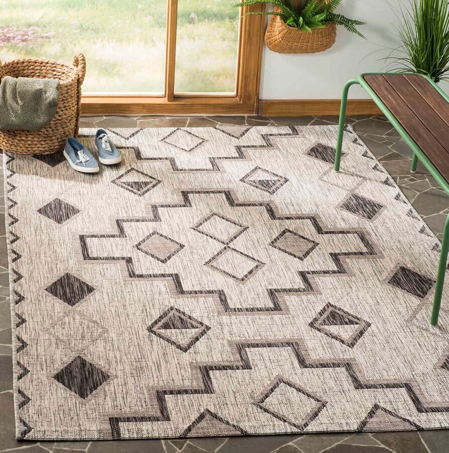 Safavieh Courtyard Cy8533-37612 Grey / Black Southwestern Area Rug