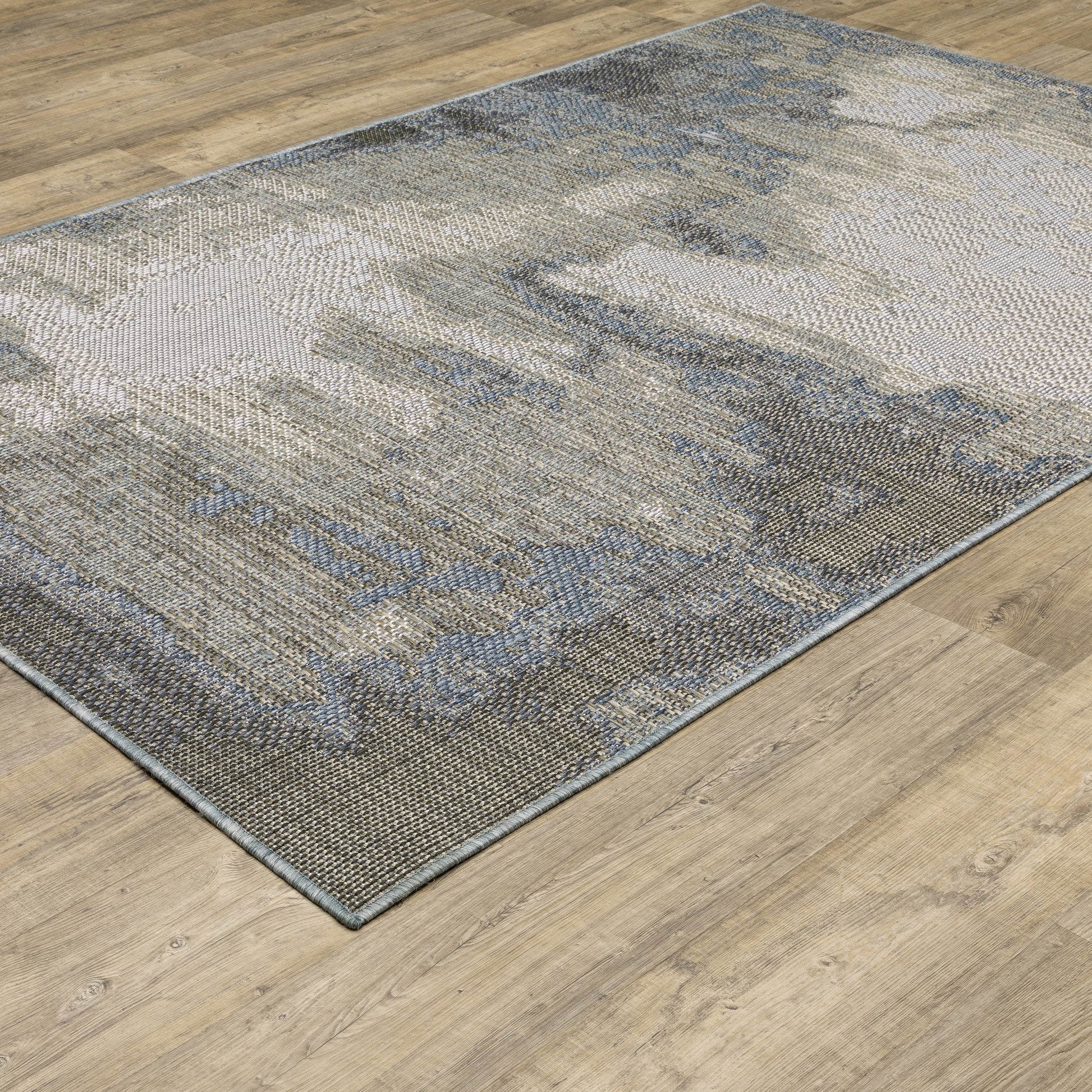 Oriental Weavers Sphinx Cyprus 2101B Grey/ Blue Area Rug